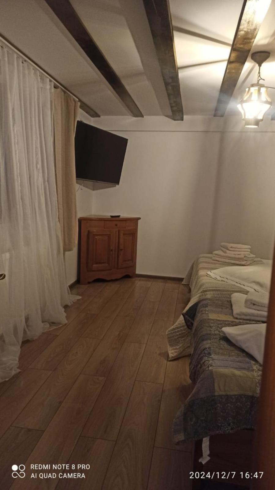Вилла Casa Livada Bunicii Тыргу-Окна Экстерьер фото